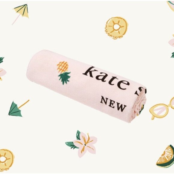 NEW Kate Spade New York Large Beach Lounge Towel 34 x 64 Pink Pineapple - Picture 2 of 4